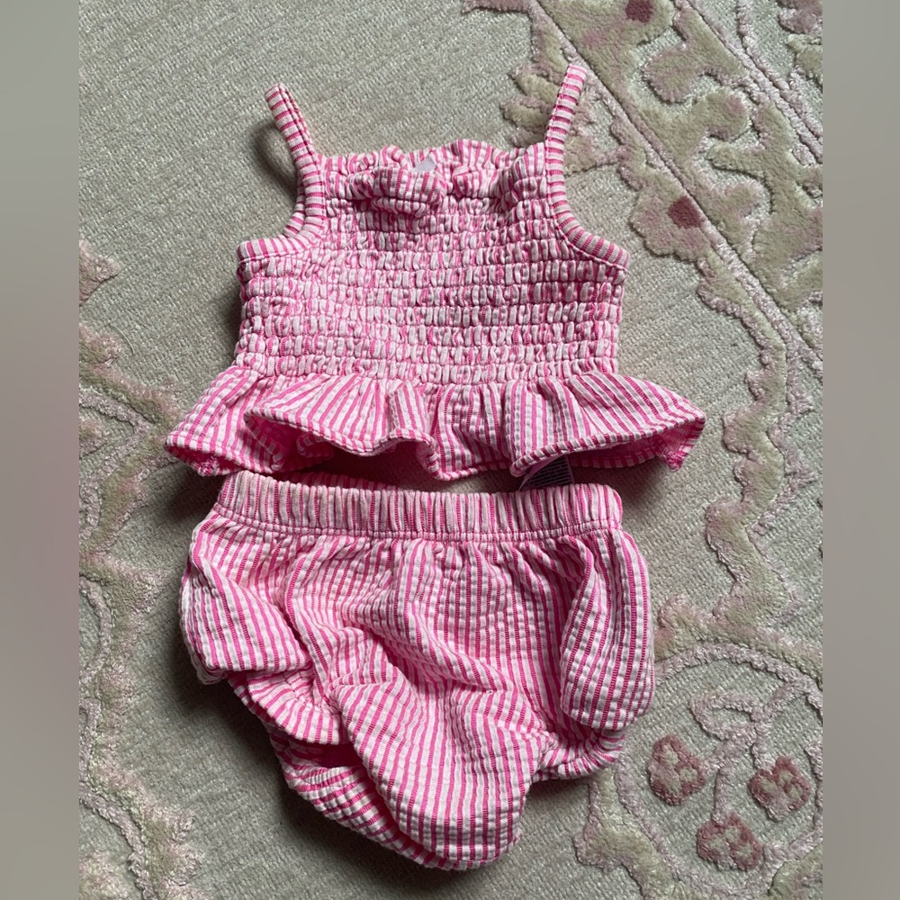 GAP baby summer set. 3-6 months